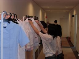 看護学部・ナース服試着体験