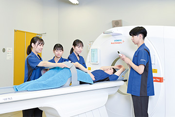 放射線技術科学科