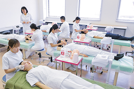 To acquire knowledge of Oriental and Western Medicine.