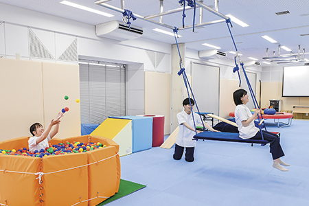 Learning the basics of physiotherapy