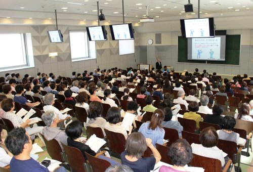 鍼灸学科主催にて市民公開講座PartⅡを開催しました