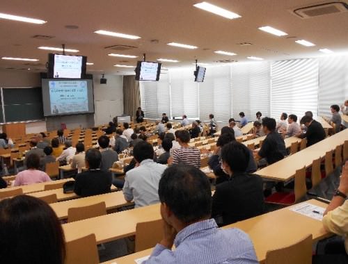 薬学科主催 創立25周年記念講演会を実施しました