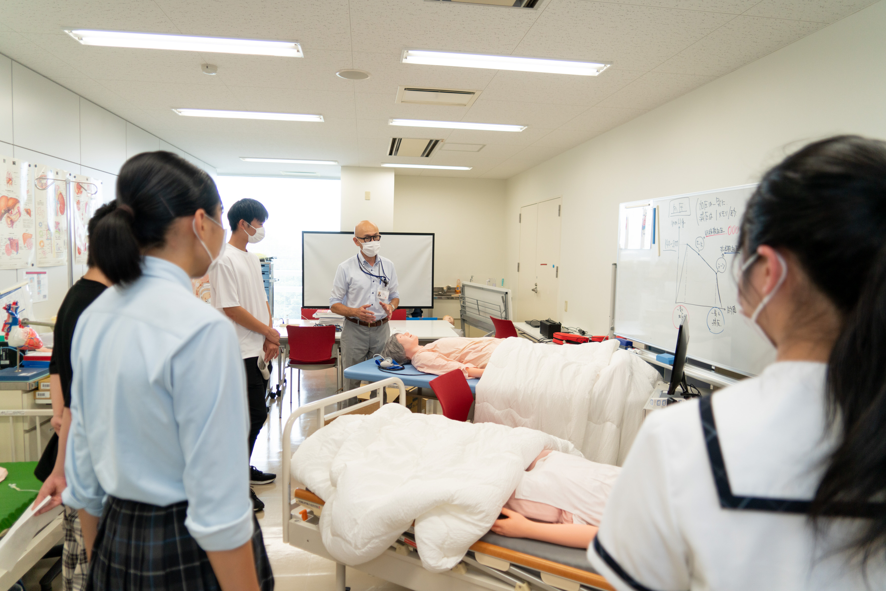 夏のオープンキャンパスを開催しました 鈴鹿医療科学大学